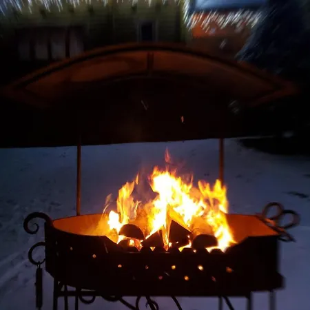 Chalet еко яблуницька троянда