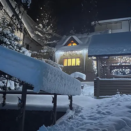 еко яблуницька троянда Domek alpejski *